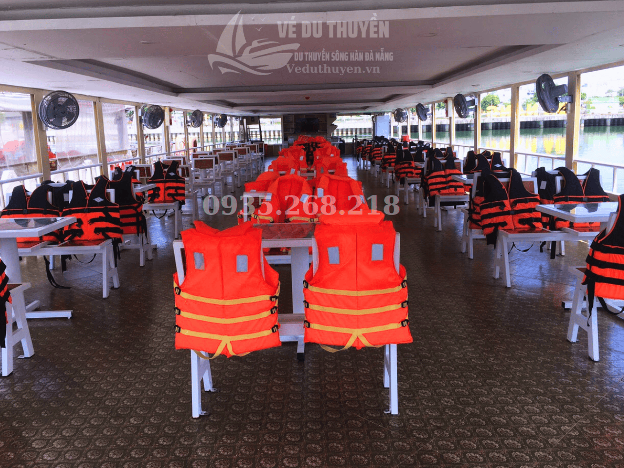 Vé du thuyền Danang Cruise
